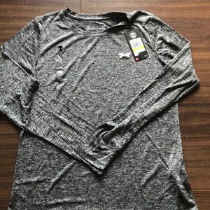 Under Armour loose long sleeve heat gear